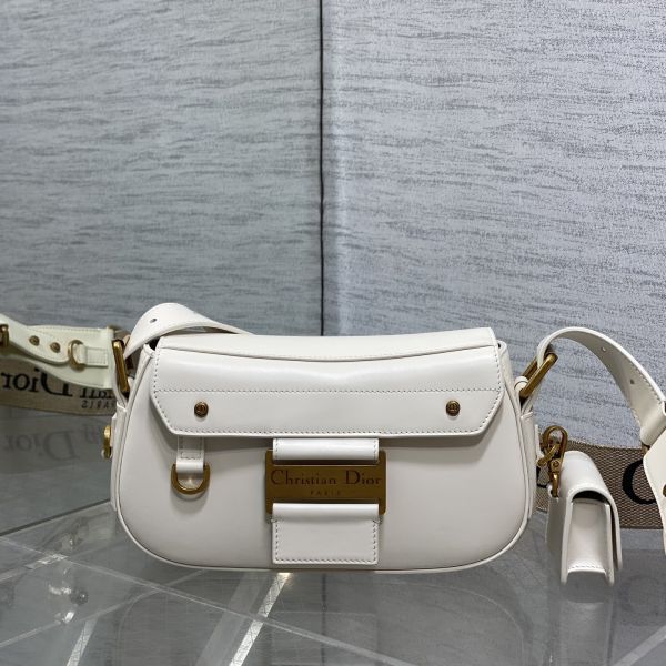 디올 스트리트 스몰 백 M3913CBUV 24*5*12.5cm